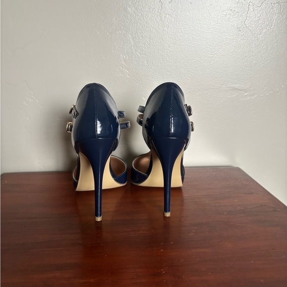 Navy blue Journey collection heels. - Picture 8 of 13